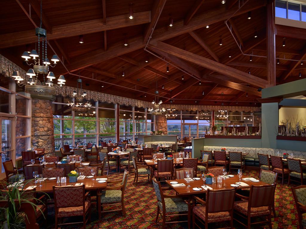 Deerhurst Resort Гантсвілл Екстер'єр фото